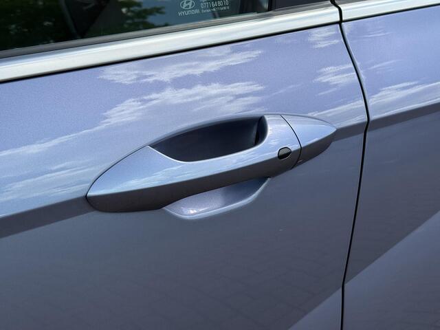 Hyundai Kona 1.6 GDI HEV Premium / Trekhaak / 1300KG Trekgewicht / Elektrische Stoelen / 360º Camera / Adaptive Cruise / Keyless /