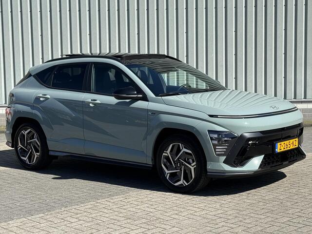 Hyundai Kona 1.6 GDI HEV N Line Sky Stoel verwarming/verkoeling / Schuif/Kantel dak / Parkeerassistent / 360 Camera / Dashcam / Elektrische achterklep / Bose Audio / Originele NL auto /