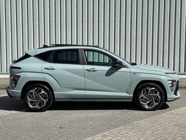 Hyundai Kona 1.6 GDI HEV N Line Sky Stoel verwarming/verkoeling / Schuif/Kantel dak / Parkeerassistent / 360 Camera / Dashcam / Elektrische achterklep / Bose Audio / Originele NL auto /