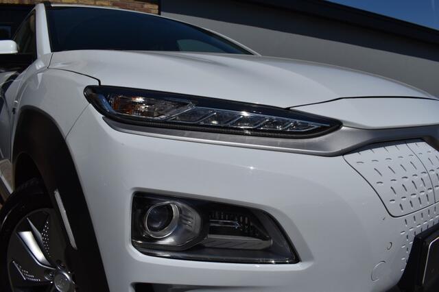 Hyundai Kona EV PREMIUM 64 KWH, HUD, Navi, Camera