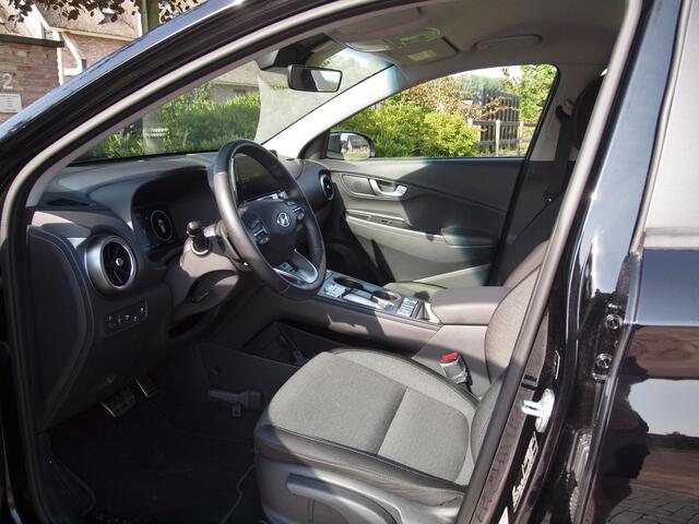 Hyundai Kona EV Comfort 64 kWh | Camera | Apple Carplay | Cruise Control | Virtual Cockpit |