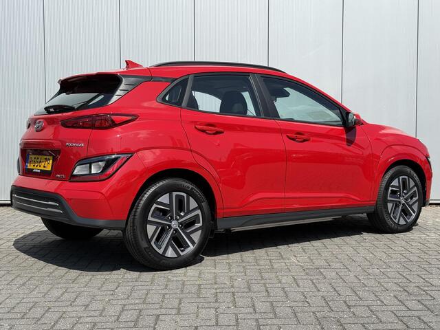 Hyundai Kona EV Comfort 39 kWh / 305KM WLTP / Apple Carplay & Android Auto / Achteruitrijcamera / Climate Control / Cruise Control /
