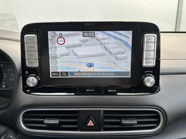 Hyundai Kona EV Premium 64 kWh / Navigatie / Stoelverwarming & Ventilatie / Trekhaak / Apple Carplay & Android Auto / Elektrisch Verstelbare Stoelen / 1 Fase /
