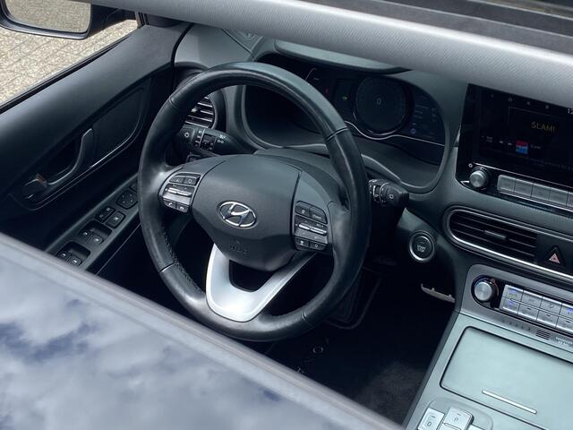 Hyundai Kona EV Premium 64 kWh