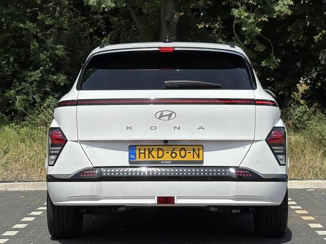 Hyundai Kona Electric Premium 65.4 kWh | Lederen bekleding incl ventilatie & verwarming | Apple Carplay & Android Auto | 360 Camera| Dodehoek detectie | | 17'' Lmv |