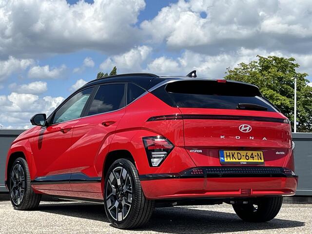 Hyundai Kona Electric Premium 65.4 kWh | Lederen bekleding incl ventilatie & verwarming | Contrasterend dakkleur | Apple Carplay & Android Auto | 360 Camera| Dodehoek detectie | | 19'' Lmv |