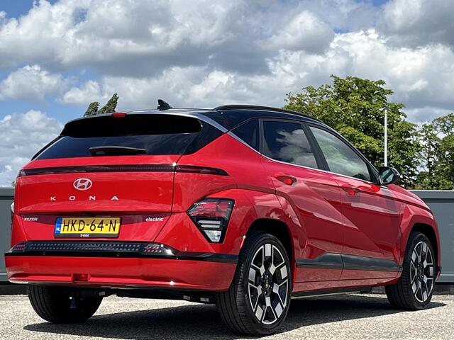 Hyundai Kona Electric Premium 65.4 kWh | Lederen bekleding incl ventilatie & verwarming | Contrasterend dakkleur | Apple Carplay & Android Auto | 360 Camera| Dodehoek detectie | | 19'' Lmv |