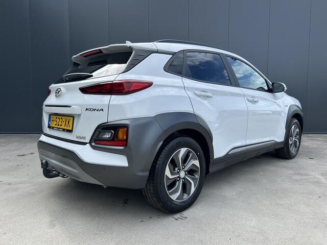 Hyundai Kona 1.6 GDI HEV Fashion OPEN DAK HEAD ADAPT CRUISE CAMERA LED NAVI ECC TREKHAAK