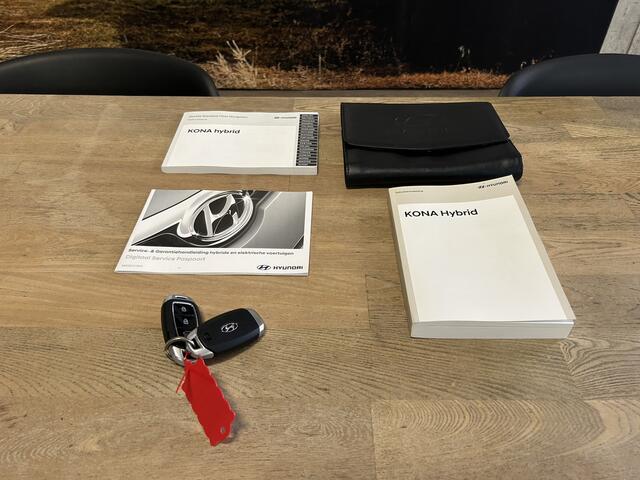 Hyundai Kona 1.6 GDI HEV Fashion OPEN DAK HEAD ADAPT CRUISE CAMERA LED NAVI ECC TREKHAAK