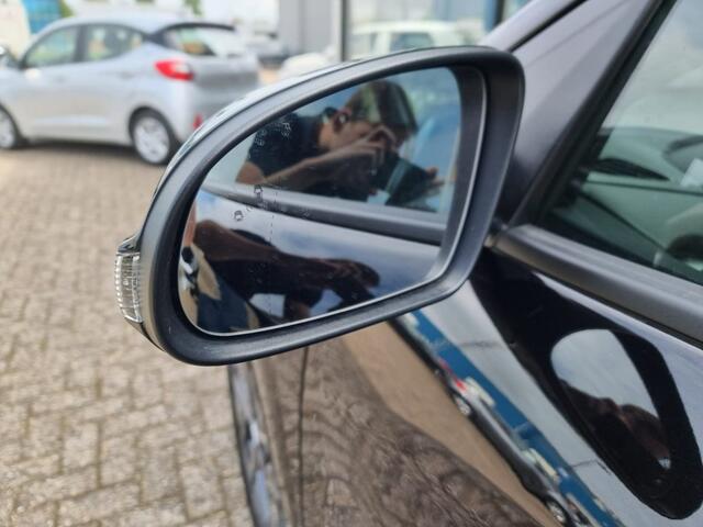 Hyundai Kona EV FASHION 64 KWH 3-FASE/WARMTEPOMP HEAD-UP DISPLAY