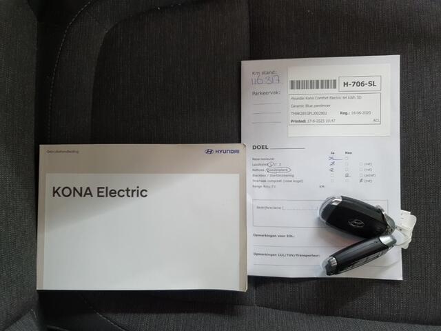 Hyundai Kona EV Comfort 64 kWh (204 PK) 1e-Eig. & Dealer-Onderh. BOVAG-Garantie. NL-Auto. 3-Fase, Warmtepomp, Navigatie/Apple-Carplay/Android-Auto, Adaptive-Cruisecontrol, Keyless-Entry/Start, Achteruitrijcamera, Parkeersensoren, DAB, Lm-Velgen-17Inch, Privacy-Glas