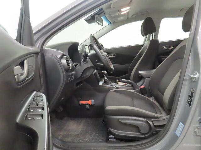 Hyundai Kona 1.0 T-GDI Comfort (120 PK) 1e-Eig. & Keurig-Onderh. BOVAG-Garantie. NL-Auto. Navigatie/Apple-Carplay/Android-Auto, Cruisecontrol, Achteruitrijcamera, Parkeersensoren, DAB, Lm-Velgen-16Inch, Privacy-Glas