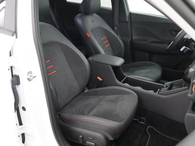 Hyundai Kona 1.6 GDI HEV N Line Sky | Schuif/kanteldak | Navi/Carplay | Stoel/stuur verwarming | Memory |