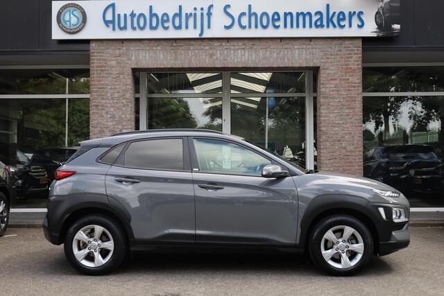 Hyundai Kona 1.0 T-GDI Comfort CARPLAY CAMERA STOEL/STUURVERW. HILL-HOLD DAB CRUISE CLIMA KRELL-AUDIO NAVI PDC LMV ALL-SEASONS