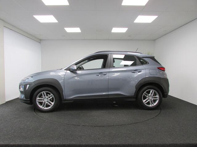 Hyundai Kona 1.0T Essence I NL-Auto I Dealer onderhouden I Apple Carplay I Achteruitrijcamera I