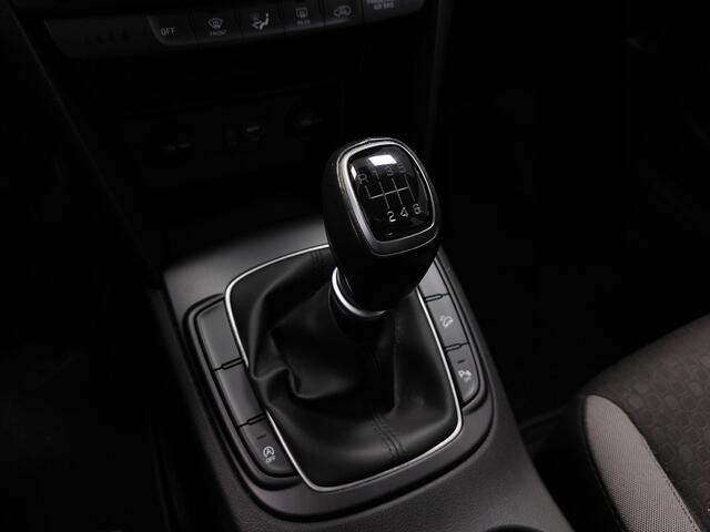 Hyundai Kona 1.0T Essence I NL-Auto I Dealer onderhouden I Apple Carplay I Achteruitrijcamera I