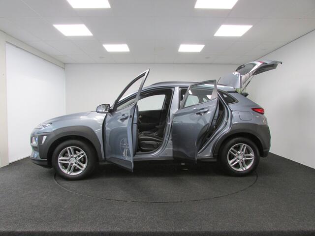 Hyundai Kona 1.0T Essence I NL-Auto I Dealer onderhouden I Apple Carplay I Achteruitrijcamera I