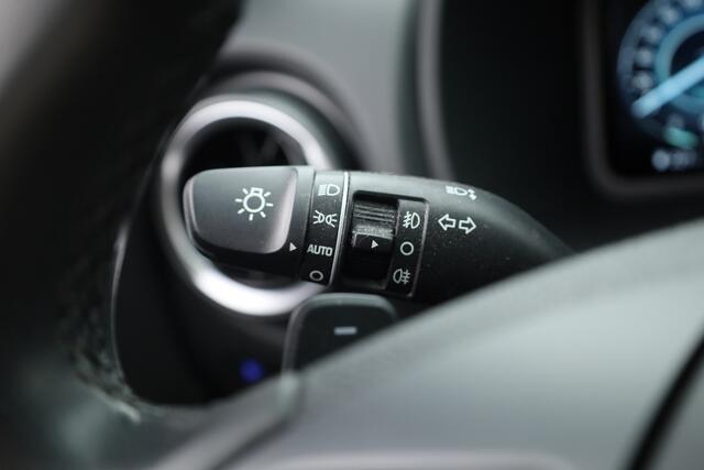Hyundai Kona 1.6 GDI HEV Fashion | HUD | Apple Carplay & Android Auto | Dodehoek | Krell Audio | Camera