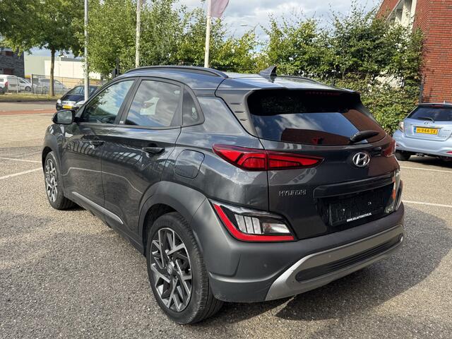 Hyundai Kona 1.6 GDI HEV Premium // SCHUIF DAK // CAMERA // CLIMA // ADAPTIVE CRUISE // APPLE CARPLAY / ANDROID AUTO //