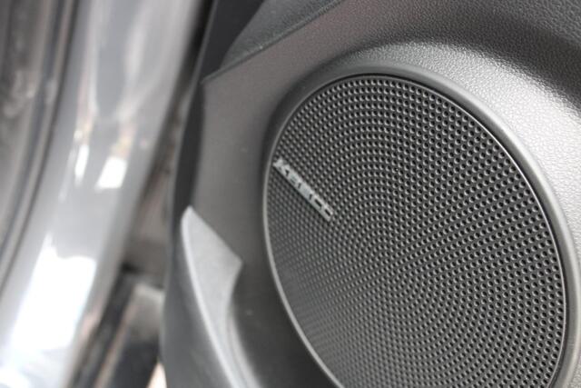 Hyundai Kona 1.6 GDI HEV Fashion TREKHAAK - NAVIGATIE - PREMIUM AUDIO