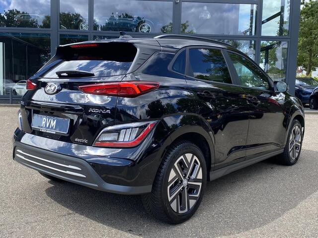 Hyundai Kona EV Fashion 64 kWh VOLLEDIGE FABR. GARANTIE t/m 03-2028 | KEYLESS ENTRY | CAMERA | STOELVERWARMING | WARMTEPOMP | 3 fase LADEN