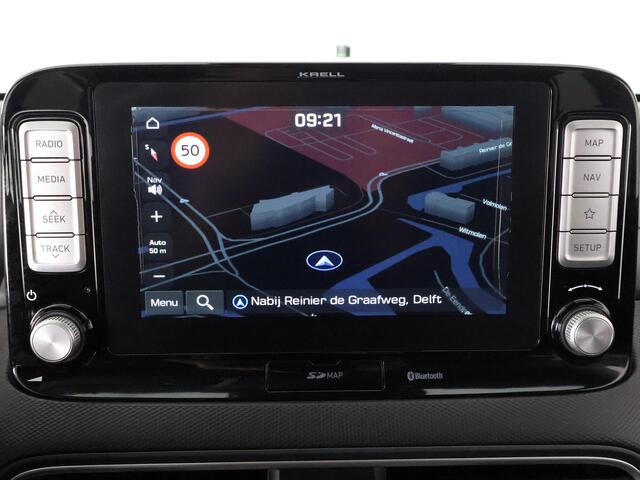 Hyundai Kona EV PREMIUM 204 PK ACCU 94% BEREIK TOT 547 KM! 64Kwh. LEER. NAVI. KEYLESS. FULL OPTION. GARANTIE TOT 2029*