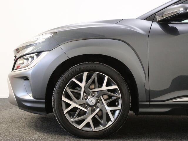 Hyundai Kona 1.6 GDI HEV Premium | Trekhaak | Achteruitrijcamera |
