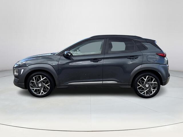 Hyundai Kona 1.6 GDI HEV Fashion Design Sky | Stoel/stuur verwarming | Sport stuurwiel | Airco | Navigatie | Parkeer sensoren |