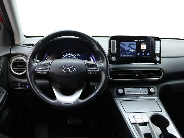 Hyundai Kona EV Premium 64 kWh | Achteruitrijcamera | Navigatie |