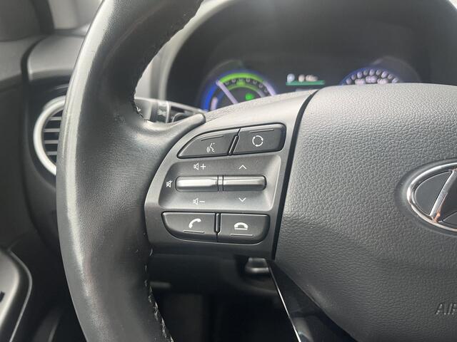 Hyundai Kona 1.6 GDI HEV Fashion / Dealer onderhouden / Trekhaak / Navigatie / Climate control / Applecarplay & Android auto / Design Pack /
