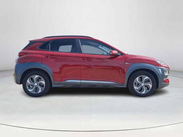Hyundai Kona 1.6 GDI HEV Fashion | Trekhaak | Apple Carplay/Android Auto | Achteruitrijcamera | Head-up Display | Adaptief Cruise Control |