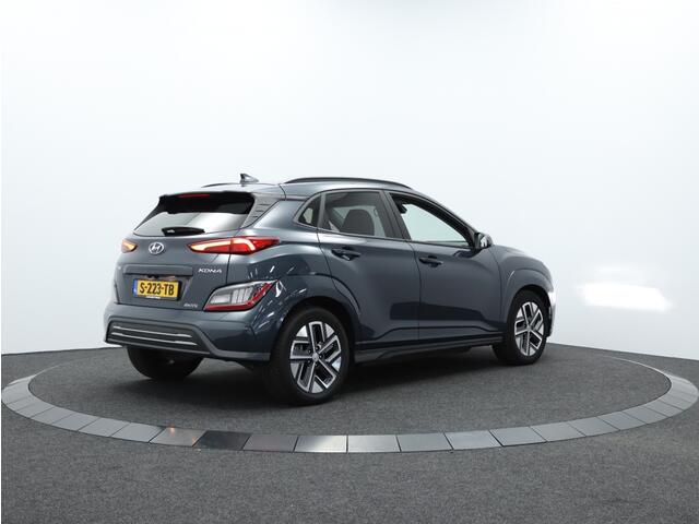 Hyundai Kona EV Premium 64 kWh | Leder | Navigatie | Apple carplay | Camera