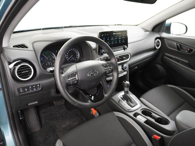 Hyundai Kona 1.6GDI HEV Hybride Trekhaak Camera Adap.Cruise Head-Up Display Navi Ecc Fashion Keyless Apple Carplay/Android Auto Privacy Glas 1e Eigenaar 1.300KG Trekgewicht Origineel Nederlandse Auto