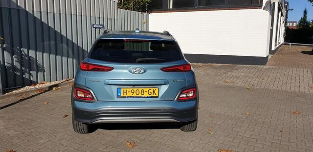Hyundai Kona EV Fashion 64 kWh