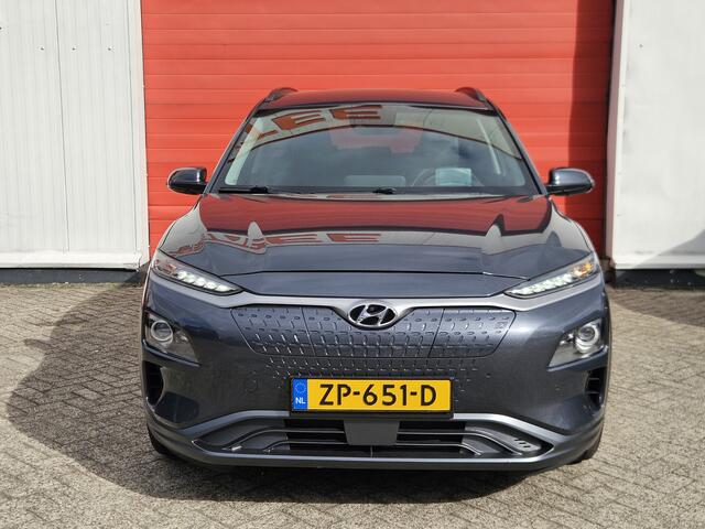 Hyundai Kona EV Premium 64 kWh | ACC | Camera | Stoelverw.