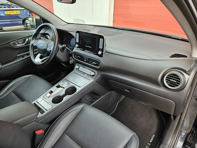 Hyundai Kona EV Premium 64 kWh | ACC | Camera | Stoelverw.