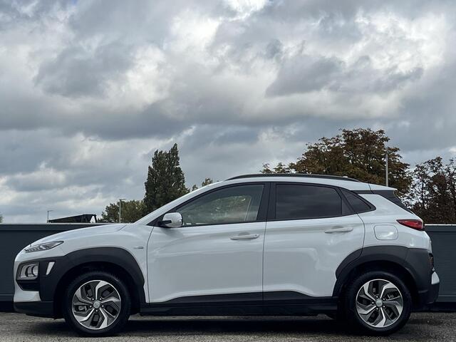 Hyundai Kona 1.6 GDI HEV Fashion | Trekhaak | Navigatie | Apple Carplay & Android Auto | Achteruitrijcamera |