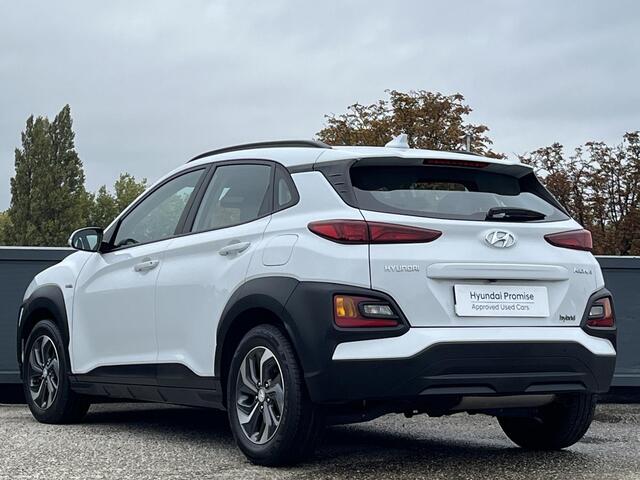 Hyundai Kona 1.6 GDI HEV Automaat Comfort | Apple Carplay/Android Auto | Achteruitrijcamera | 16'' Bi-color lmv |
