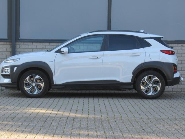 Hyundai Kona 1.6 GDI HEV 1e eigen | dealer onderh | Navi tr.haak | camera | cruise | keyless