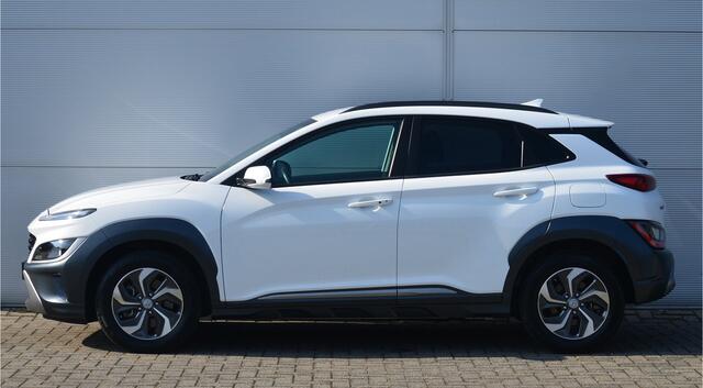 Hyundai Kona 1.6 GDI HEV FASHION | HYBRIDE | TREKHAAK AFN. | ADAPTIEF CRUISE | DODEHOEKASSISTENT | HOGE ZIT | NAVI | KREILL AUDIO | ALL IN RIJKLAARPRIJS