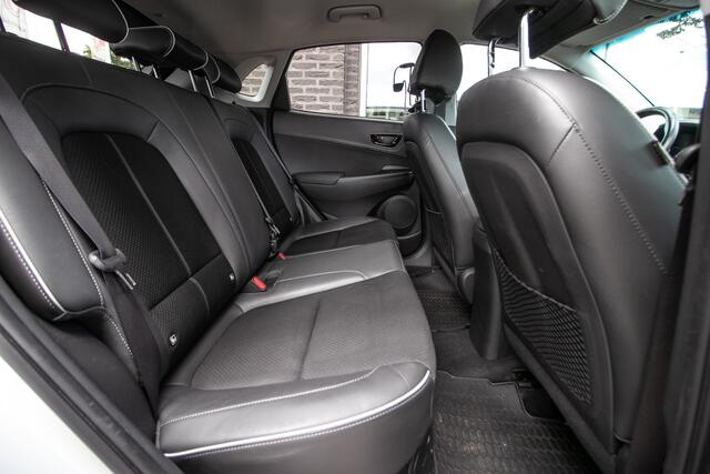 Hyundai Kona 1.6 GDI HEV Fashion Design - Navigatie | Premium audio | Nav | Cam
