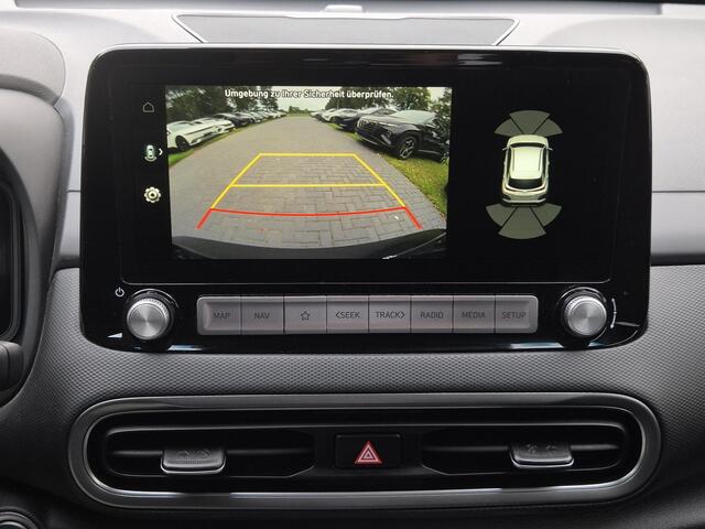 Hyundai Kona EV Business 64 kWh Automaat / Apple Carplay Android Auto / Allseason banden / Stuur-, en Stoelverwarming / WLTP bereik 484 km stad bereik 660 km / Achteruitrijcamera / Keyless Entry/Start /