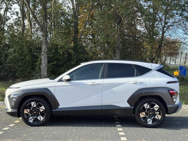 Hyundai Kona 1.6 GDI HEV Comfort Smart | Nieuw model | Navigatie & Apple Carplay & Android Auto | Camera | Stoel/-Stuurverwarming | Elektrische achterklep |