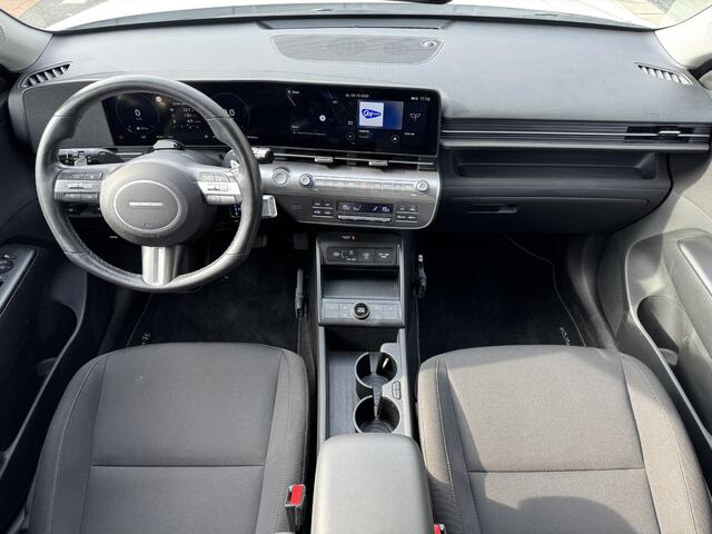 Hyundai Kona 1.6 GDI HEV Comfort Smart | Nieuw model | Navigatie & Apple Carplay & Android Auto | Camera | Stoel/-Stuurverwarming | Elektrische achterklep |