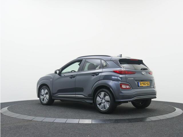 Hyundai Kona EV 39kWh Comfort Winterpack | Warmtepomp | ALL-seasons | Stoelve