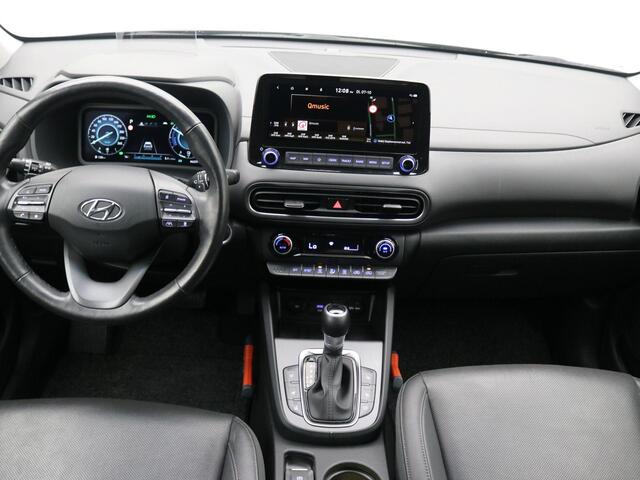 Hyundai Kona 1.6 GDI HEV Premium / Dealeronderhouden / 1ste Eigenaar / Trekhaak / 1300 kg Trekgewicht / Stoel en Stuurverwarming / Apple Carplay / Navigatie / HUD Display / NL Auto /
