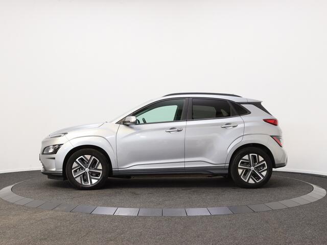 Hyundai Kona EV Fashion 64 kWh | Navigatie | Achteruitrijcamera |