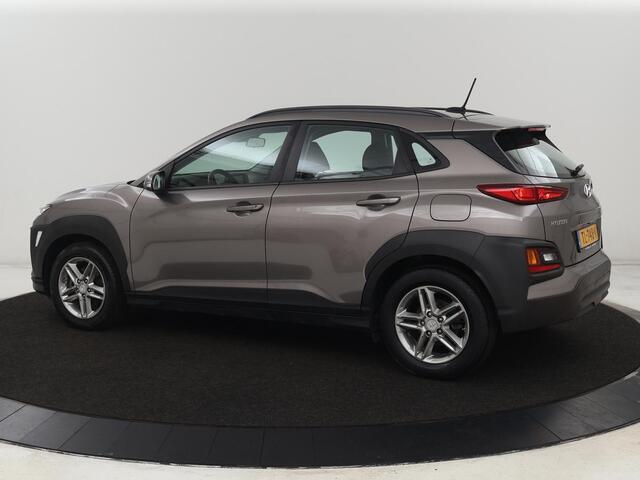 Hyundai Kona 1.0T Comfort | Camera | Carplay | Navigatie | Cruise control | Climate control | Parkeerhulp | DAB | 16'' lichtmetalen velgen