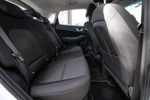 Hyundai Kona 1.6 GDI HEV Comfort Smart Navigatie | Krell audio | all season banden