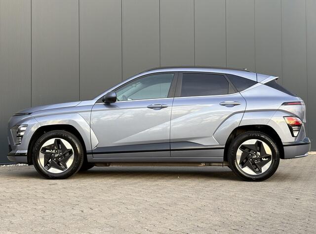 Hyundai Kona Electric Comfort Smart 65.4 kWh / Stoel en stuur verwarming / Automaat / Apple CarPlay/Android Auto / Navigatie / Cruise Control /